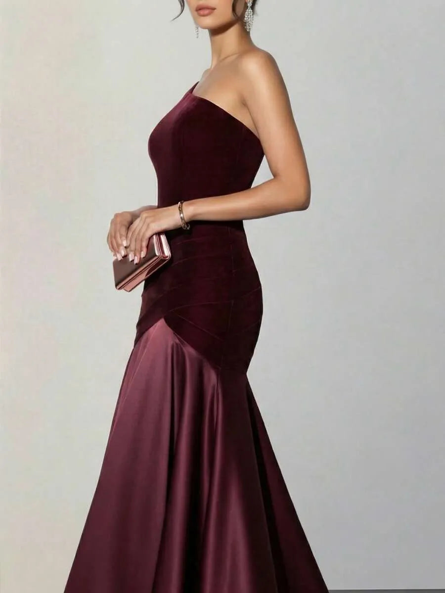 Burgundy Romantic Mermaid One-Shoulder Sleeveless Ruched Burgundy Maxi Prom Dress