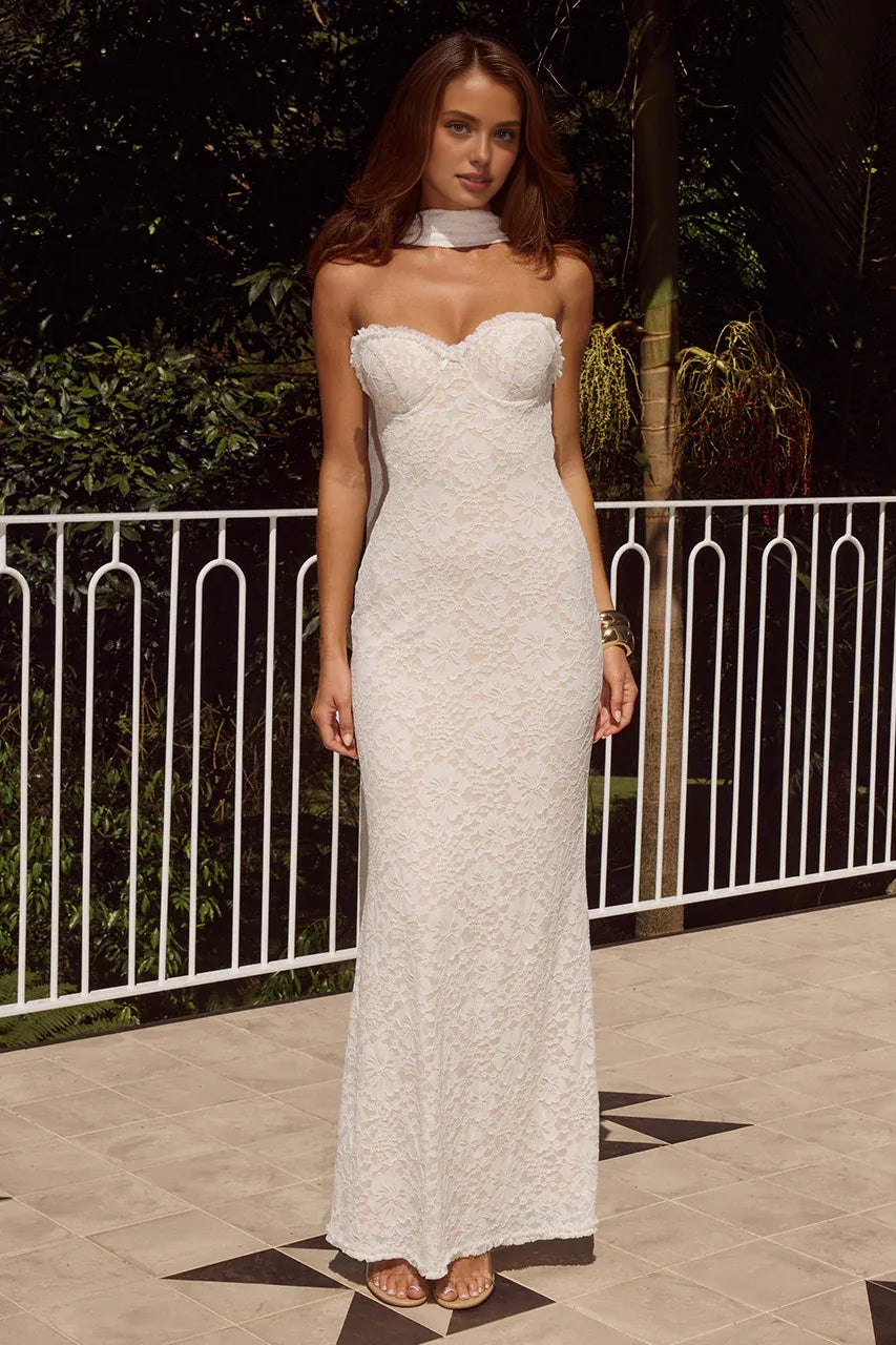 Sophisticated Graceful Stylish Elegant Ivory Lace Mermaid Strapless Sleeveless Floor-Length Prom Dress