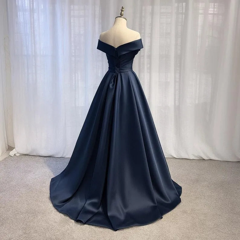 Navy Blue Romantic A-Line Off-Shoulder Sleeveless Lace-Up Back Floor-Length Prom Dress