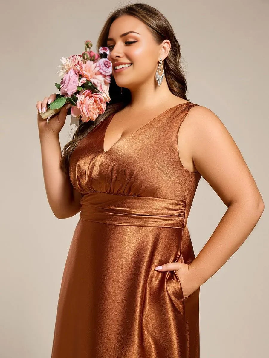 Romantic Plus-Size A-Line Deep-V-Neck Sleeveless Ruched V back Floor-Length Prom Dresses