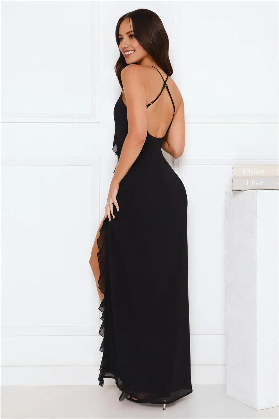 Black Romantic Sheath V-Neck Spaghetti Straps Back Zip Floor-Length Ruffle Prom Dresses with High Slit