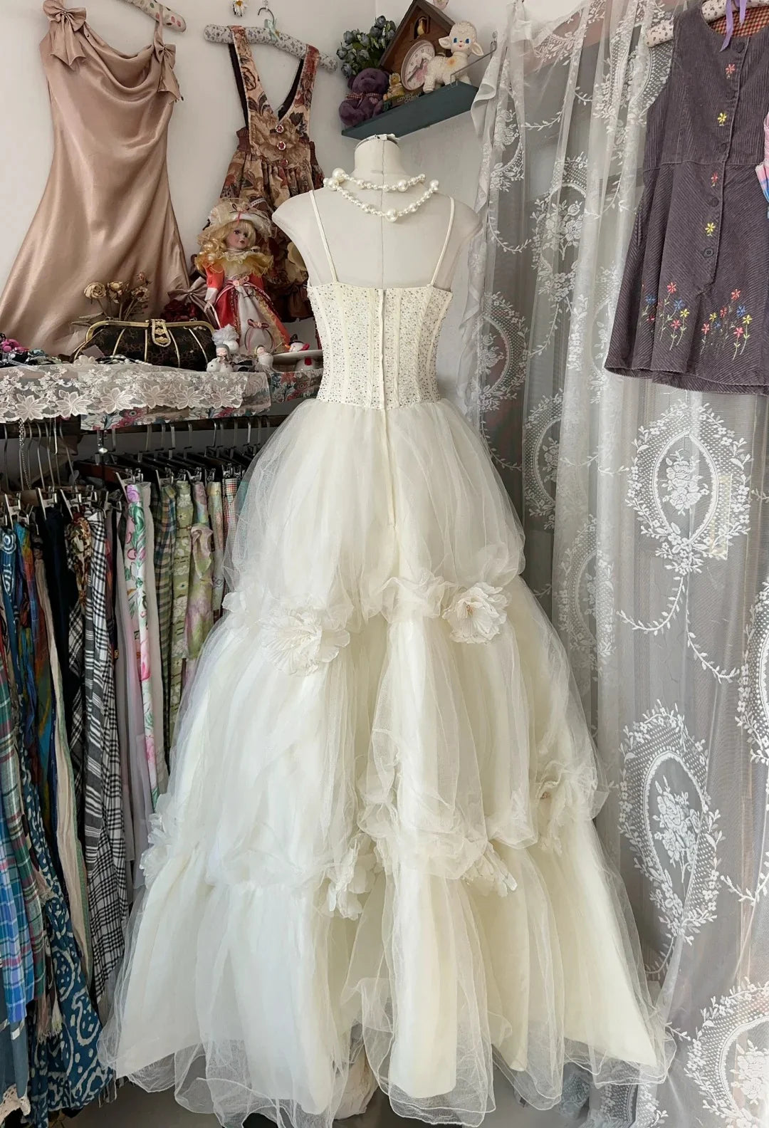 Ivory Romantic Spaghetti Strap Sleeveless Floral Maxi Prom Dress