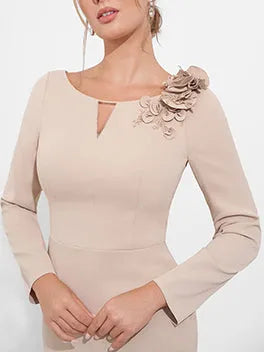 Elegant Red A-Line Scoop-Neck Classic-Sleeve Classic-Back Floor-Length Mother-of-the-Bride Dress