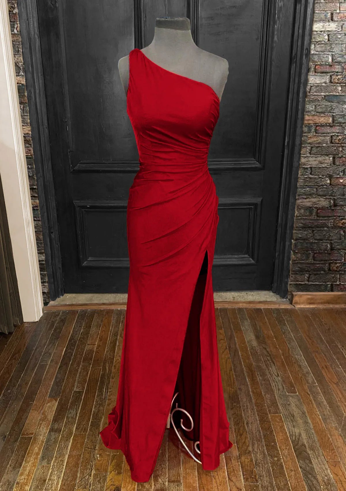 Sheath/Column One-Shoulder Sleeveless Long/Floor-Length Prom Dress With Pleated Split