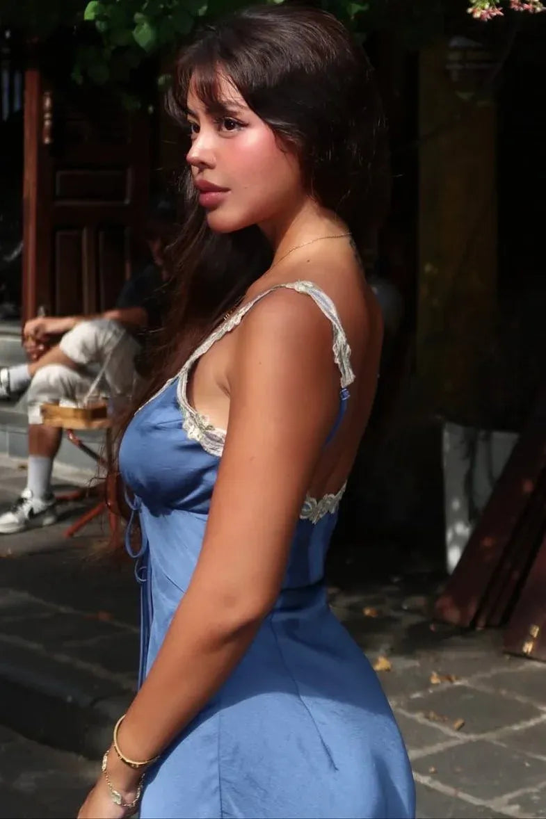 Blue Sheath Deep V Neck Appliques Prom Dress