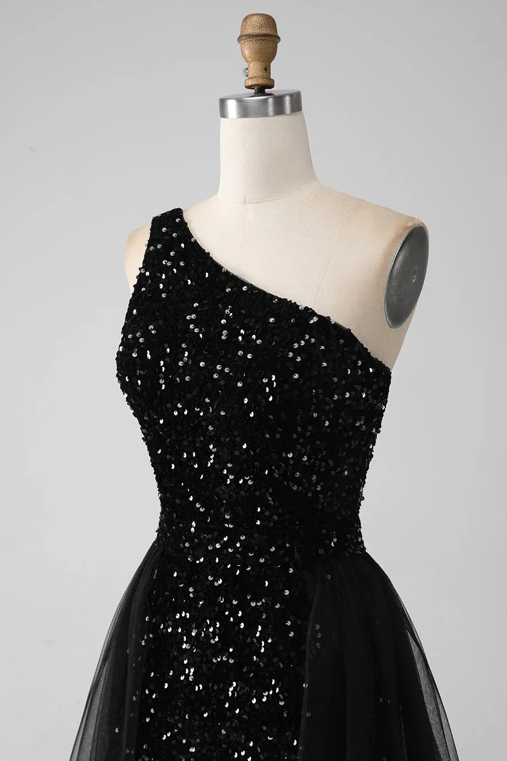 Black Sheath One-Shoulder Long Prom Dress With Train Hot Sale