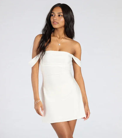 Beautiful Timeless Special Occasion Sophisticated Elegant A-Line Off-The-Shoulder Sleeveless Mini Homecoming Dress