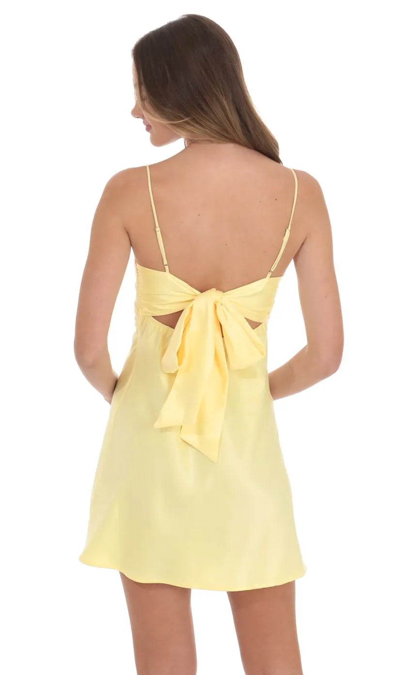 Timeless Special Occasion Sophisticated Elegant Lace A-Line Sweetheart Sleeveless Mini Homecoming Dress