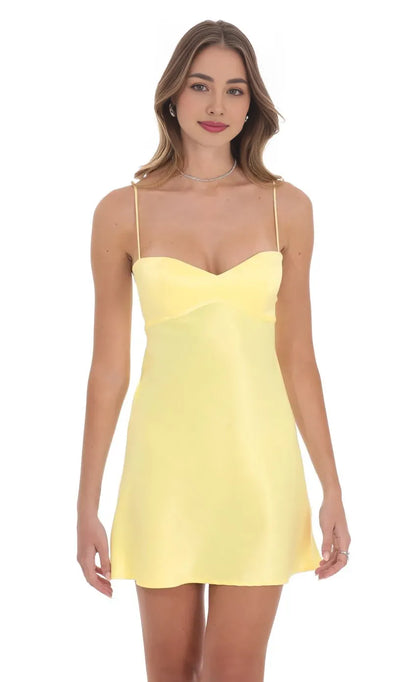 Timeless Special Occasion Sophisticated Elegant Lace A-Line Sweetheart Sleeveless Mini Homecoming Dress