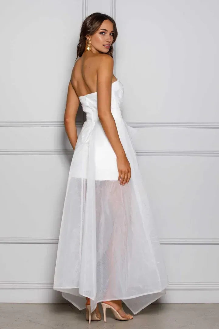 Special Occasion Sophisticated Graceful Stylish Elegant White Organza A-Line Strapless Sleeveless Wedding Dress