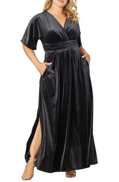 Elegant Olive Green Velvet A-Line V-Neck Short Sleeve Floor-Length Mother of the Bride Dress