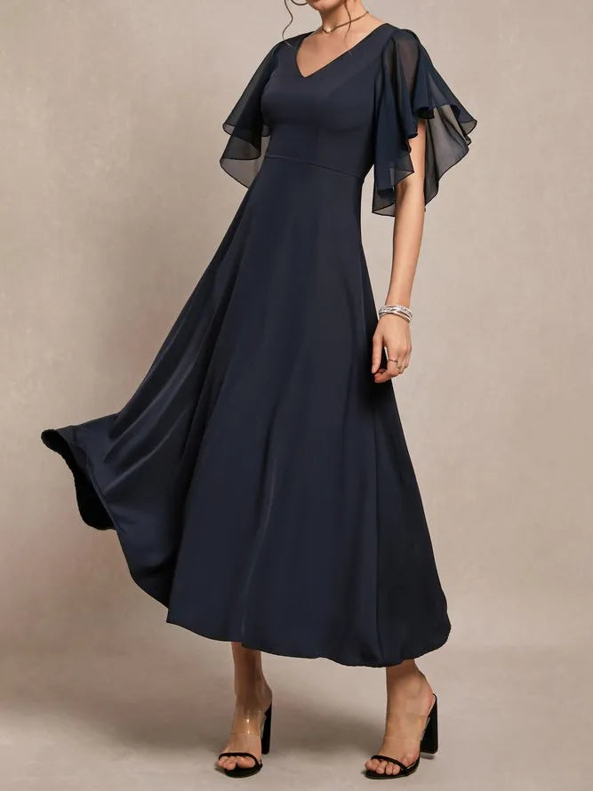 Sophisticated Graceful Elegant Navy Blue Chiffon A-Line Short Sleeve Short Evening Dress