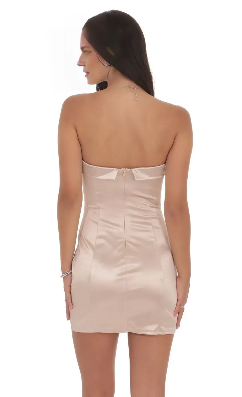 Beautiful Timeless Special Occasion Elegant Satin Bodycon Strapless Sleeveless Mini Homecoming Dress