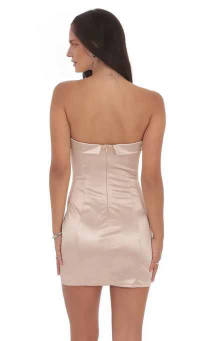 Beautiful Timeless Special Occasion Elegant Satin Bodycon Strapless Sleeveless Mini Homecoming Dress
