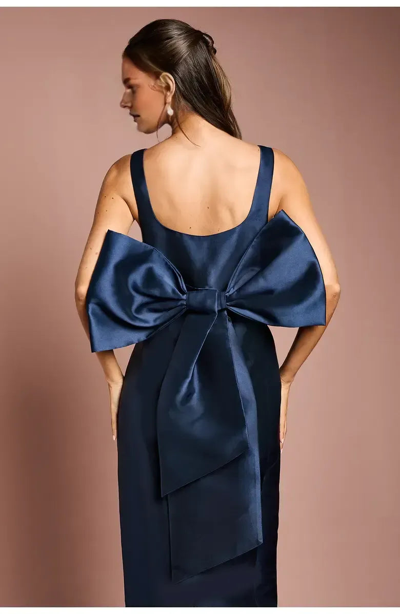 Graceful Stylish Elegant Navy Blue Satin Square Neck Sleeveless Floor-Length Prom Dress