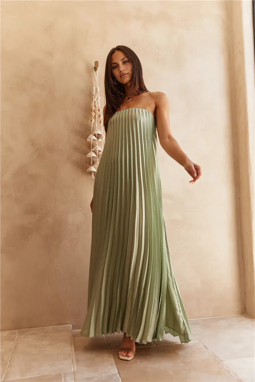 Stylish Refined Beautiful Timeless Elegant Sage Green Strapless Sleeveless Floor-Length Cocktail Dress