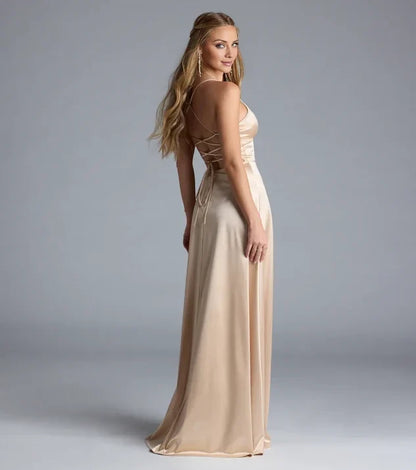 Luxurious A-Line V-Neck Sleeveless Open-Back Floor-Length Bridesmaid Formal Dress