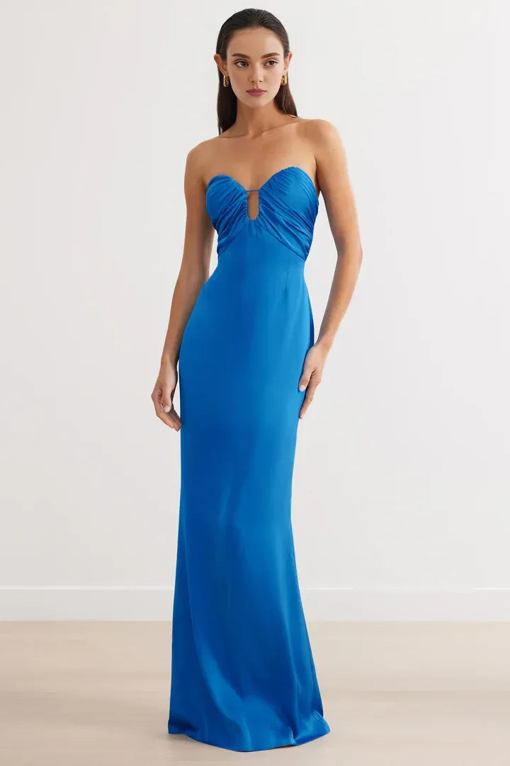 Graceful Stylish Refined Beautiful Timeless Elegant Red Satin Sleeveless Floor-Length Prom Dress