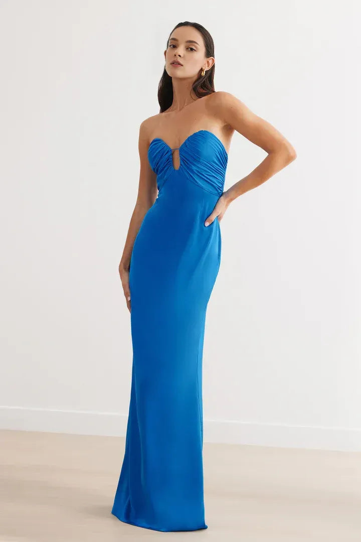 Graceful Stylish Refined Beautiful Timeless Elegant Red Satin Sleeveless Floor-Length Prom Dress