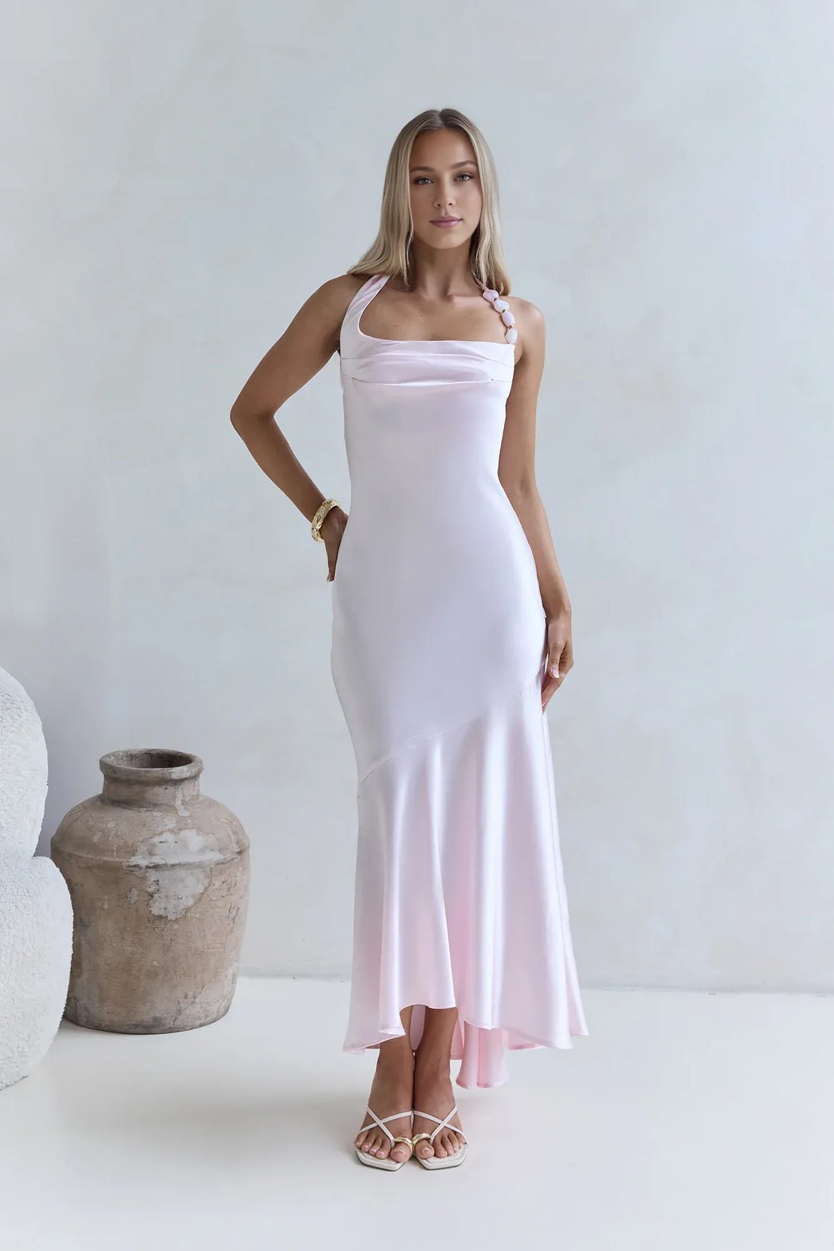 Refined Beautiful Timeless Chic Elegant Pink Satin Halter Sleeveless Floor-Length Cocktail Dress