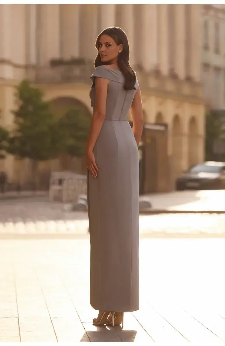 Refined Beautiful Timeless Special Occasion Sophisticated Graceful Elegant Red Floor-Length Prom Dress