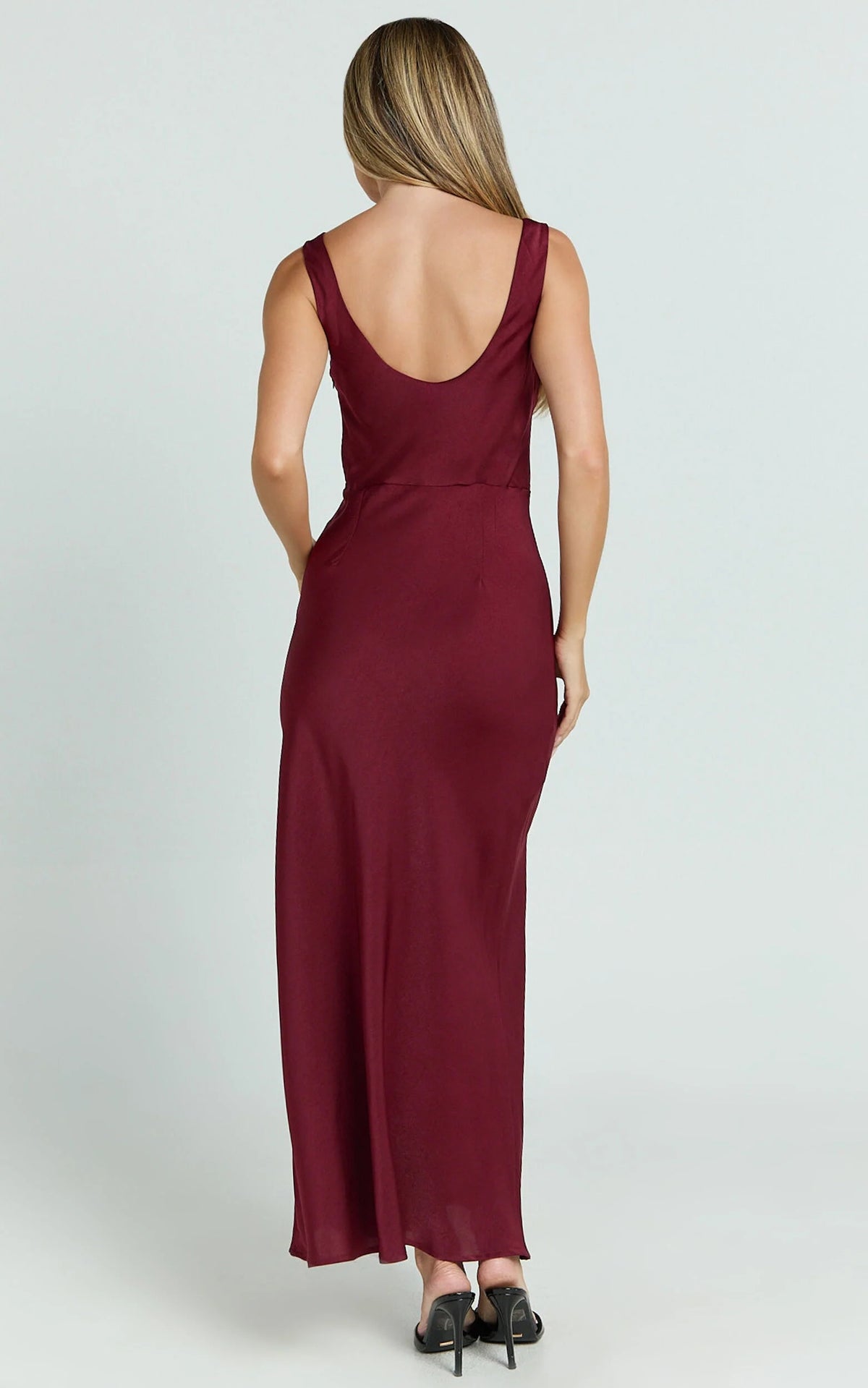 Sophisticated Graceful Stylish Refined Beautiful Timeless Elegant Mermaid Cowl Sleeveless Evening Dress