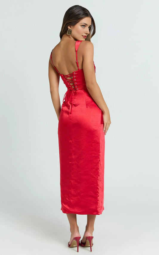 Refined Beautiful Timeless Special Occasion Sophisticated Elegant Square Neck Sleeveless Evening Dress