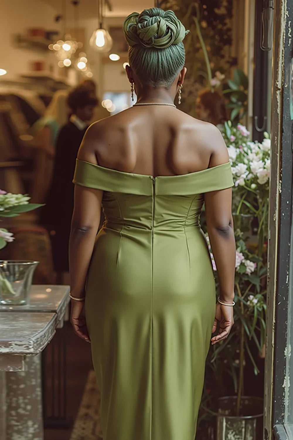 Sophisticated Elegant Olive Green Satin Sheath Sleeveless Mother of the Bride Dress