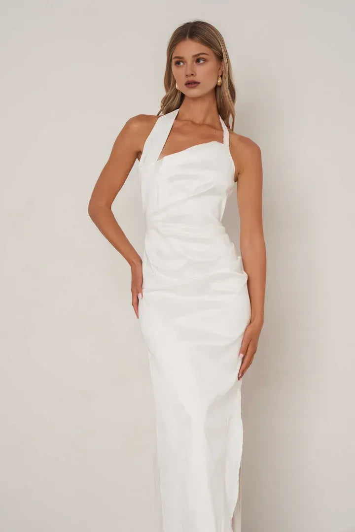 Graceful Stylish Refined Beautiful Elegant Burgundy Satin Sheath Halter Sleeveless Prom Dress