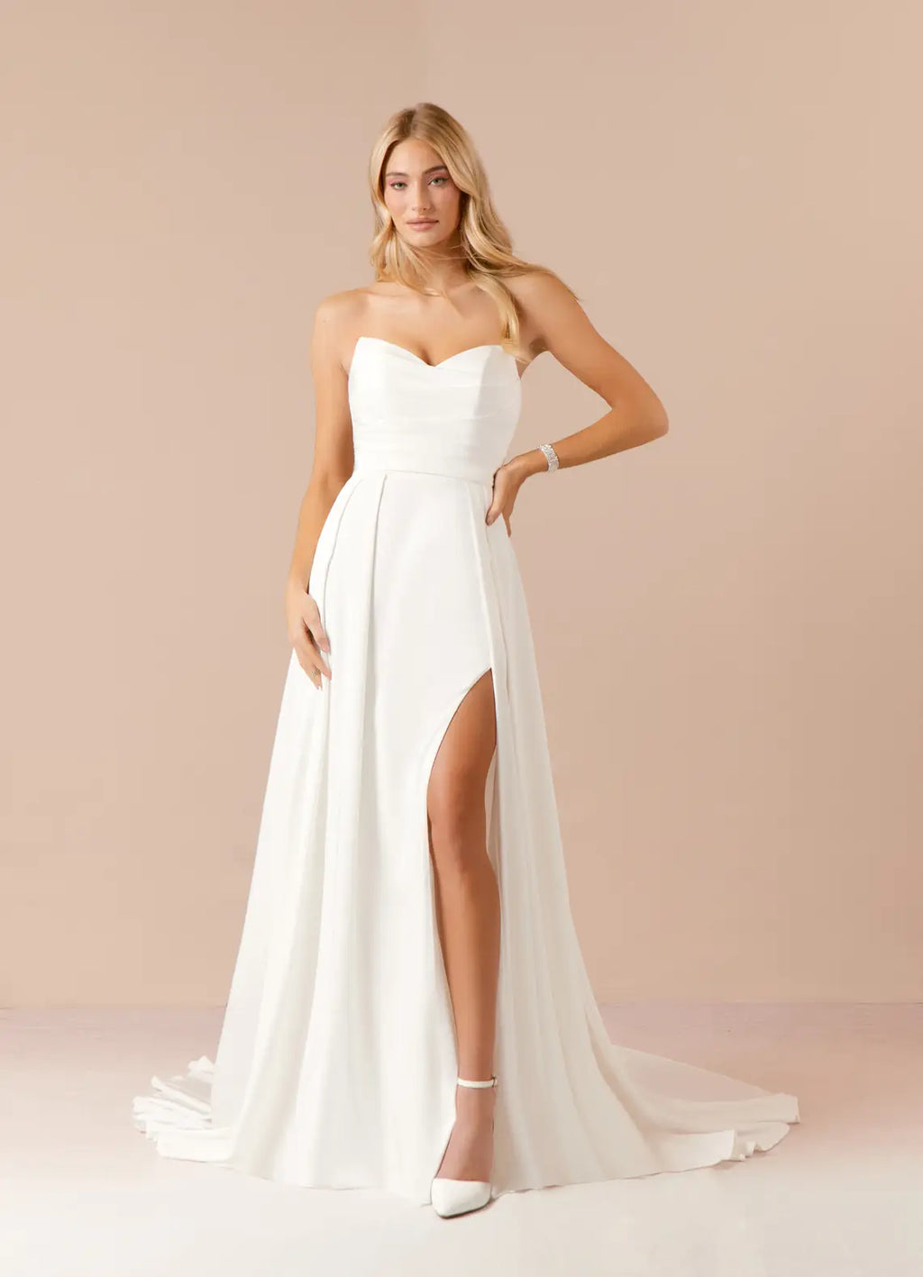 Sequins Back Wedding Dresses Strapless Sweetheart Neck High Slit Flowy Train Figure Hugging Silhouette