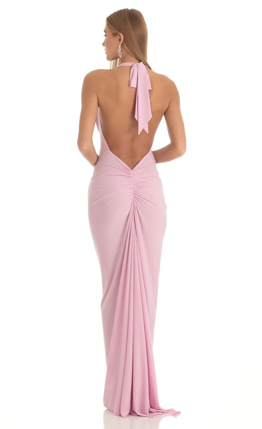 Blush Pink Halter Prom Dresses with Deep Cowl V - Neck and Body Skimming Design for Elegant Prom Nights