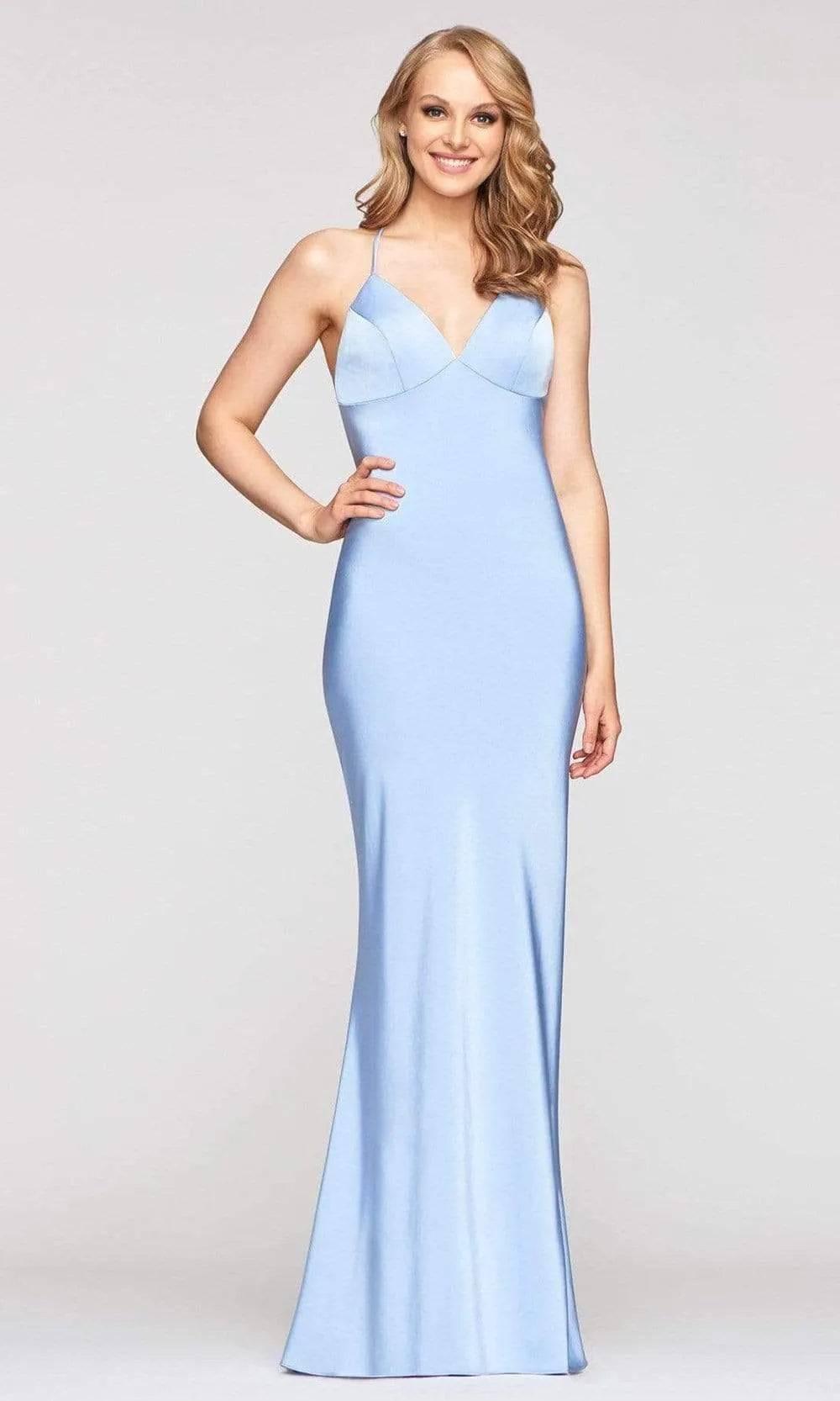 Burgundy Halter Evening Dress Deep V Neckline and Mermaid Silhouette for Memorable Events
