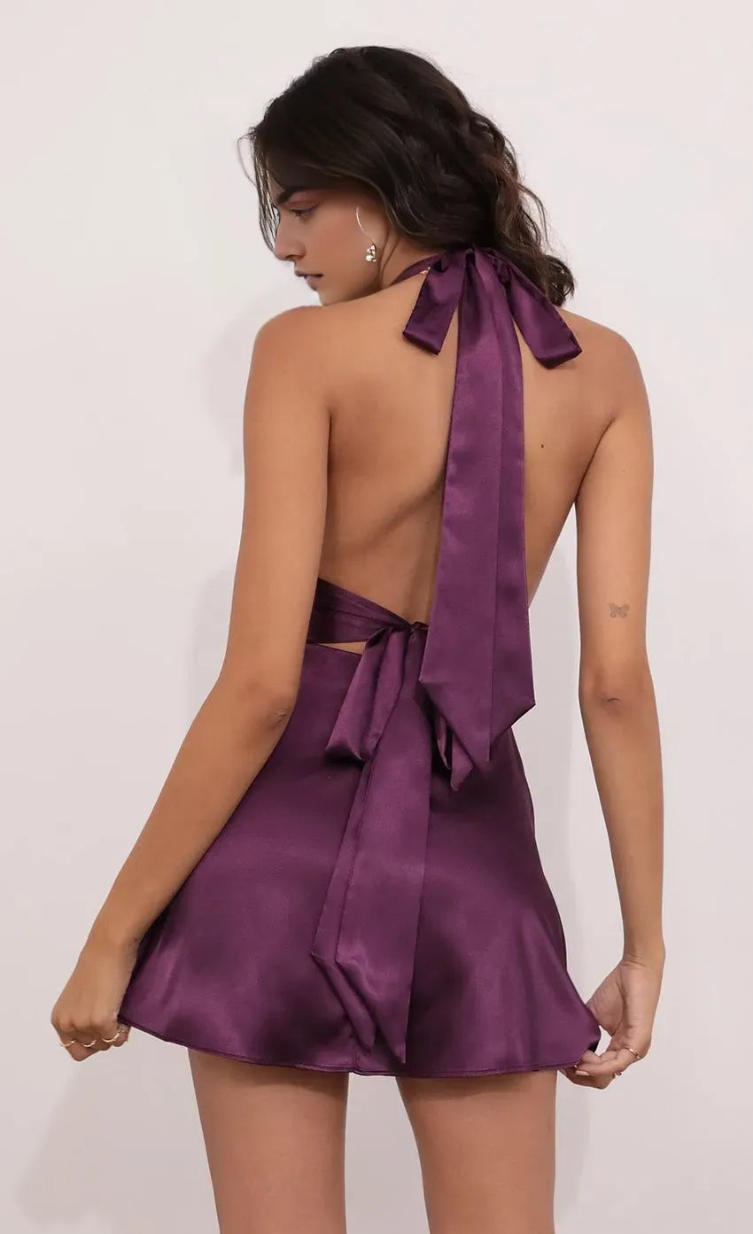 Plum Halter Neck Homecoming Dresses in Plum Deep V - Neck Ruched Waist Fla Skirt for Homecoming