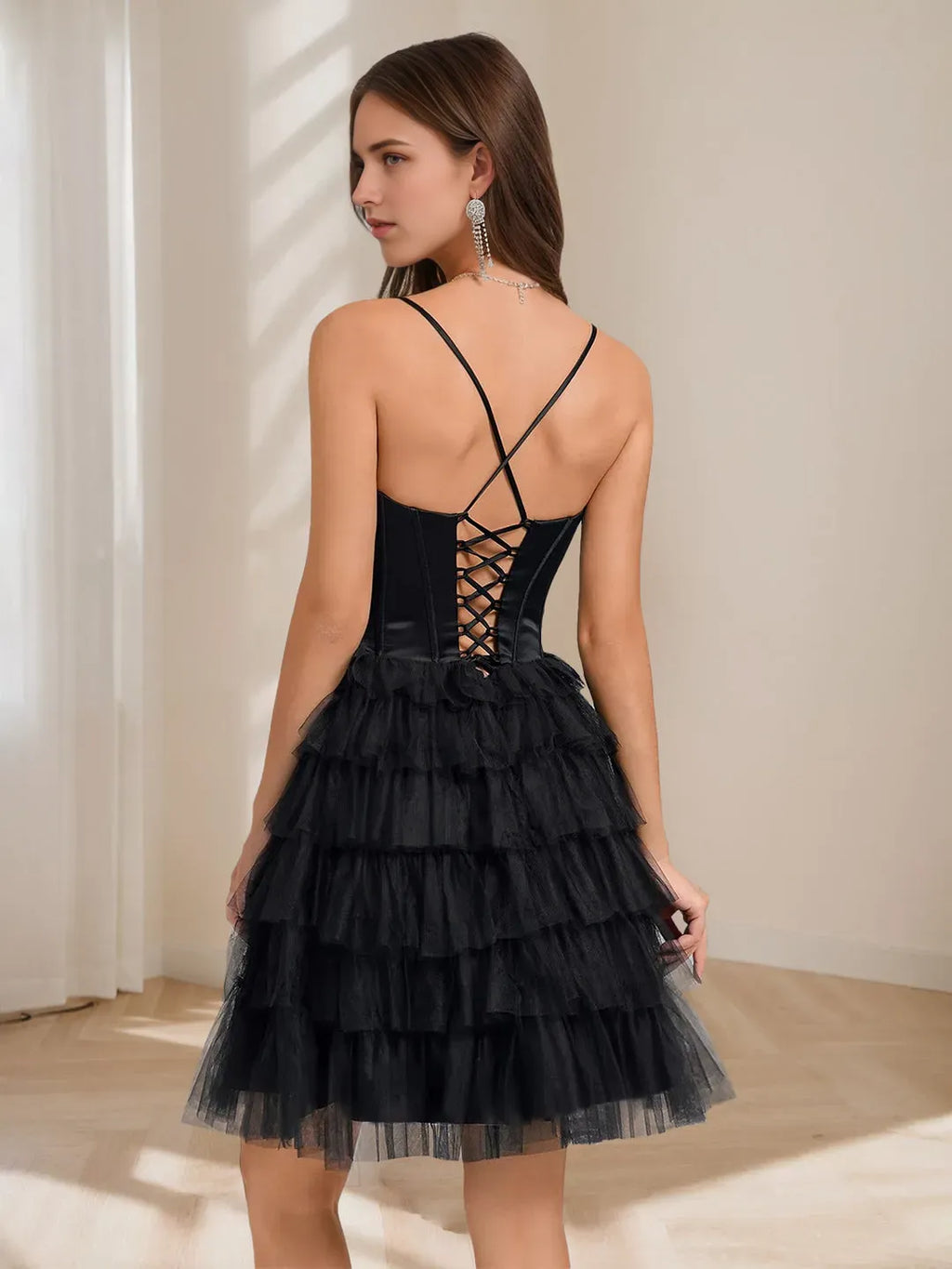 Spaghetti Straps Sleeveless Short/Mini Homecoming Dresses with Tiered Lace-Up