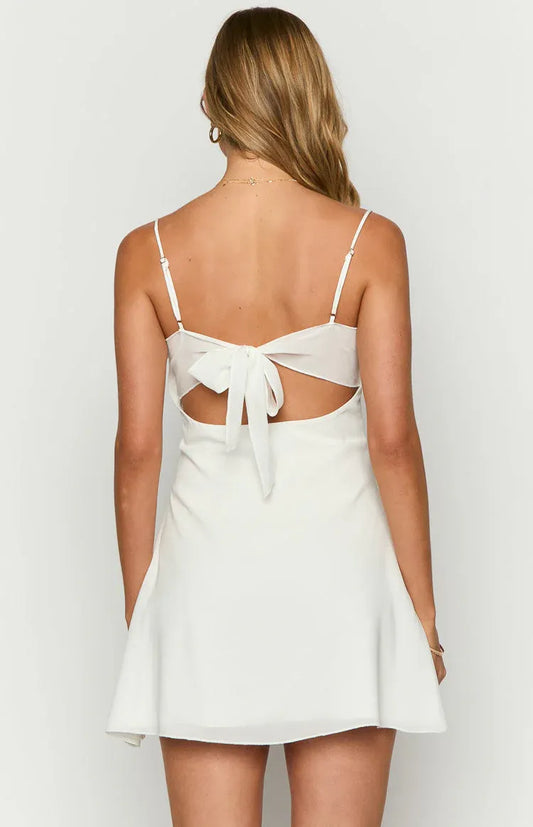 Refined Beautiful Timeless Special Occasion Sophisticated Elegant Chiffon Sleeveless Knee-Length Homecoming Dress