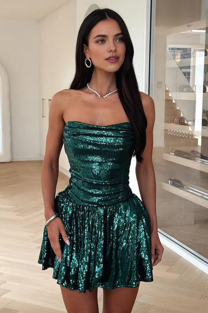Timeless Chic Elegant Emerald Green Lace A-Line Sweetheart Sleeveless Mini Homecoming Dress