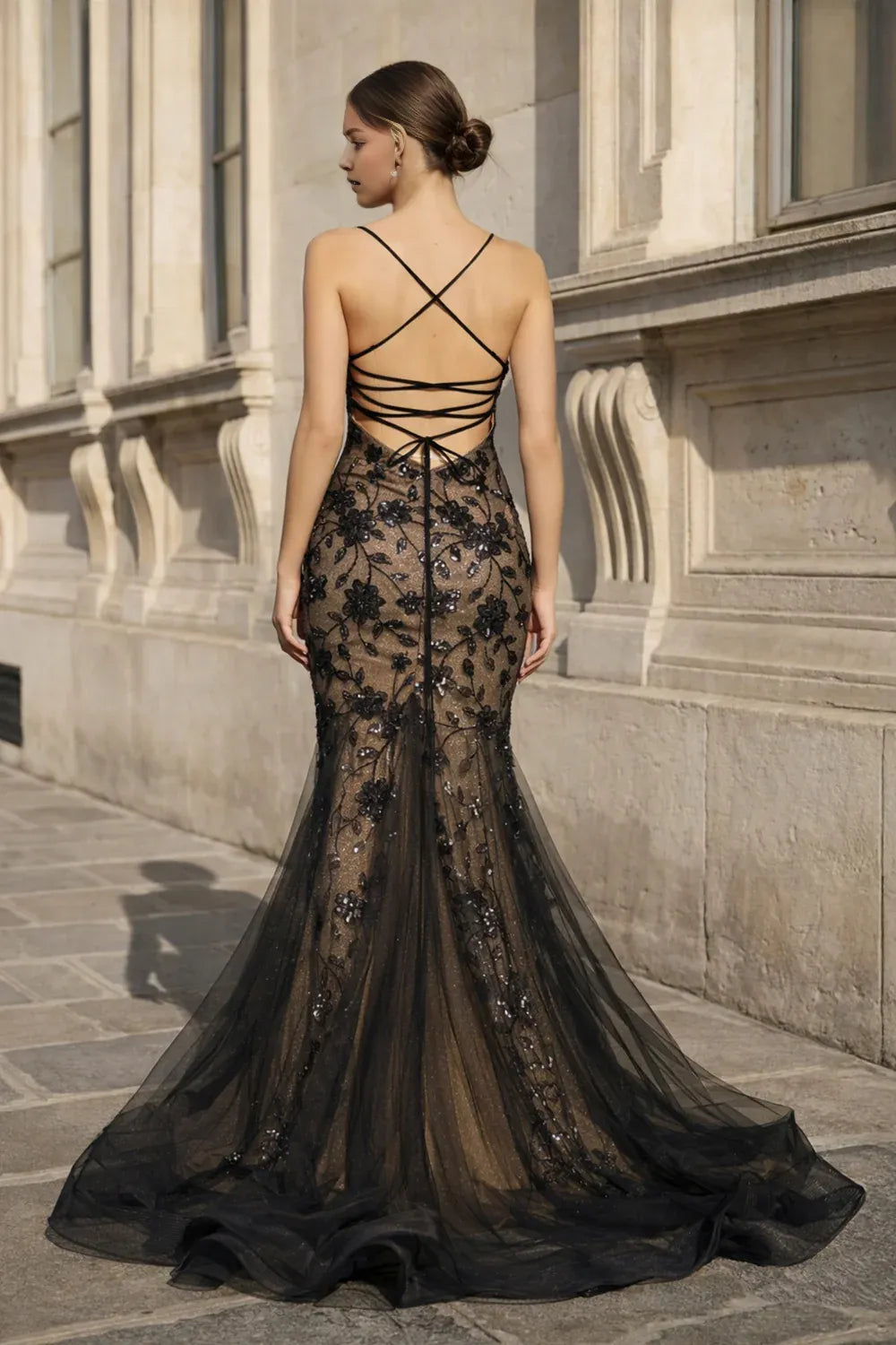 Black Sparkly Mermaid V-Neck Sleeveless Lace-Up Floor-Length Prom Dresses With Floral Sequins