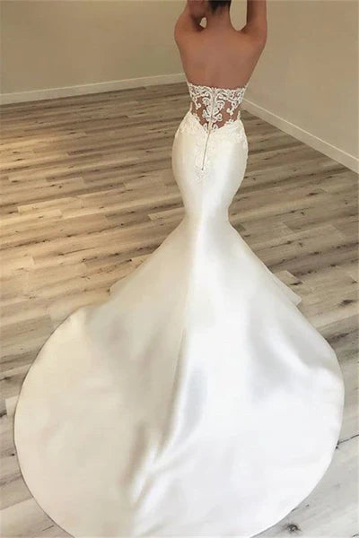 Classic Red Applique Mermaid Strapless Classic-Sleeve Open-Back Floor-Length Wedding Dress