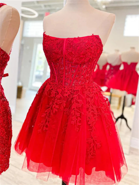 Elegant Red Applique A-Line Strapless Sleeveless Classic-Back Mini-Length Homecoming Dress