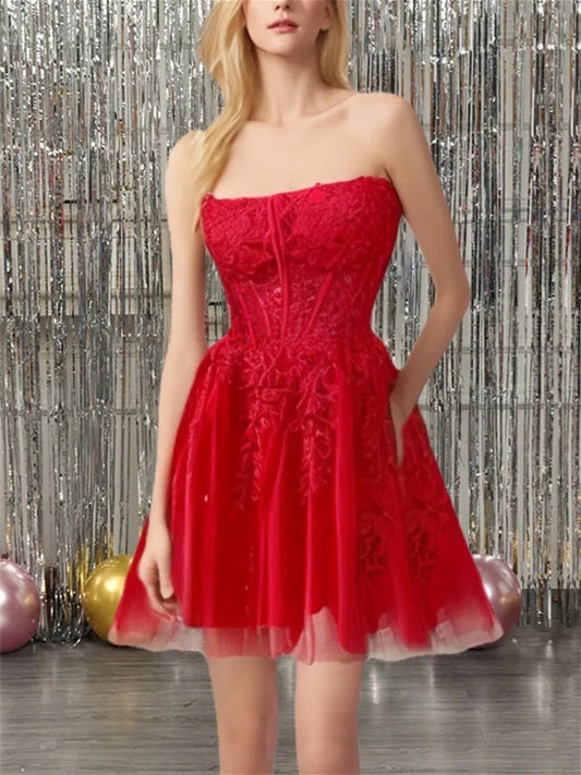 Elegant Red Applique A-Line Strapless Sleeveless Classic-Back Mini-Length Homecoming Dress