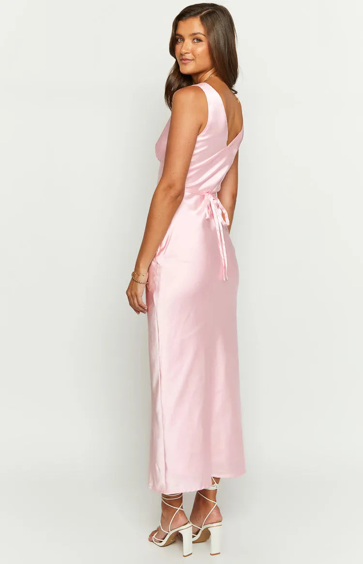 Blush Pink Prom Dress Plunge V - Neckline Body - Conforming Fit and Elegant Drape for Formal Occasions