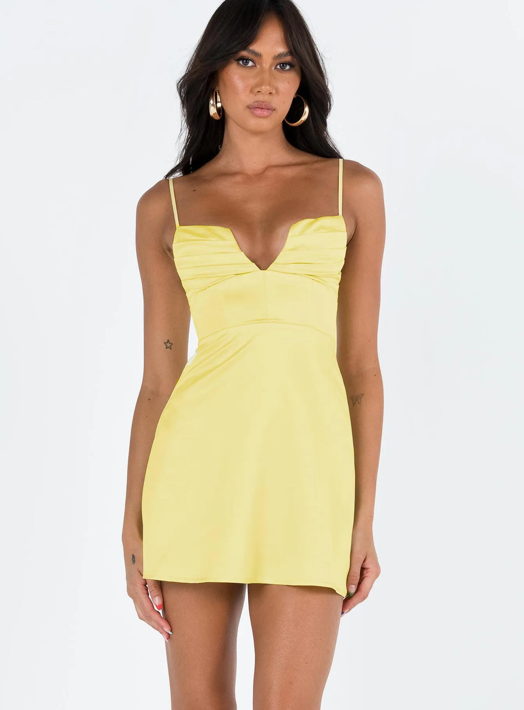 Yellow Homecoming Dress Plunge V Neck Ruched Detail Spaghetti Straps for a Glamorous Dance Night Outfit