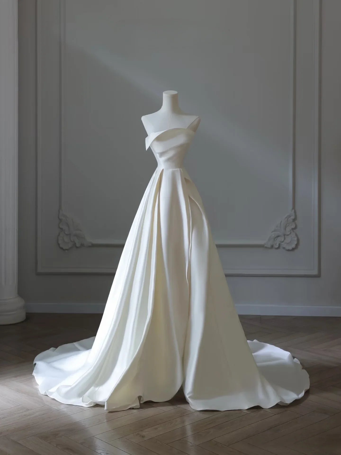 Ivory Timeless Minimalist A-Line One-Shoulder Wedding Dresses