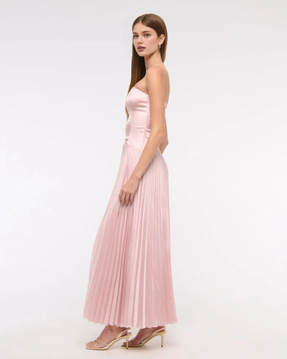 Sophisticated Graceful Stylish Refined Beautiful Timeless Elegant A-Line Strapless Sleeveless Prom Dress