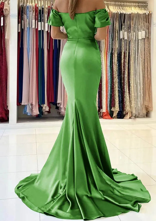 Luxurious Red Pleated Mermaid Off-the-Shoulder Short-Sleeve Classic-Back Mini-Length Prom Dress