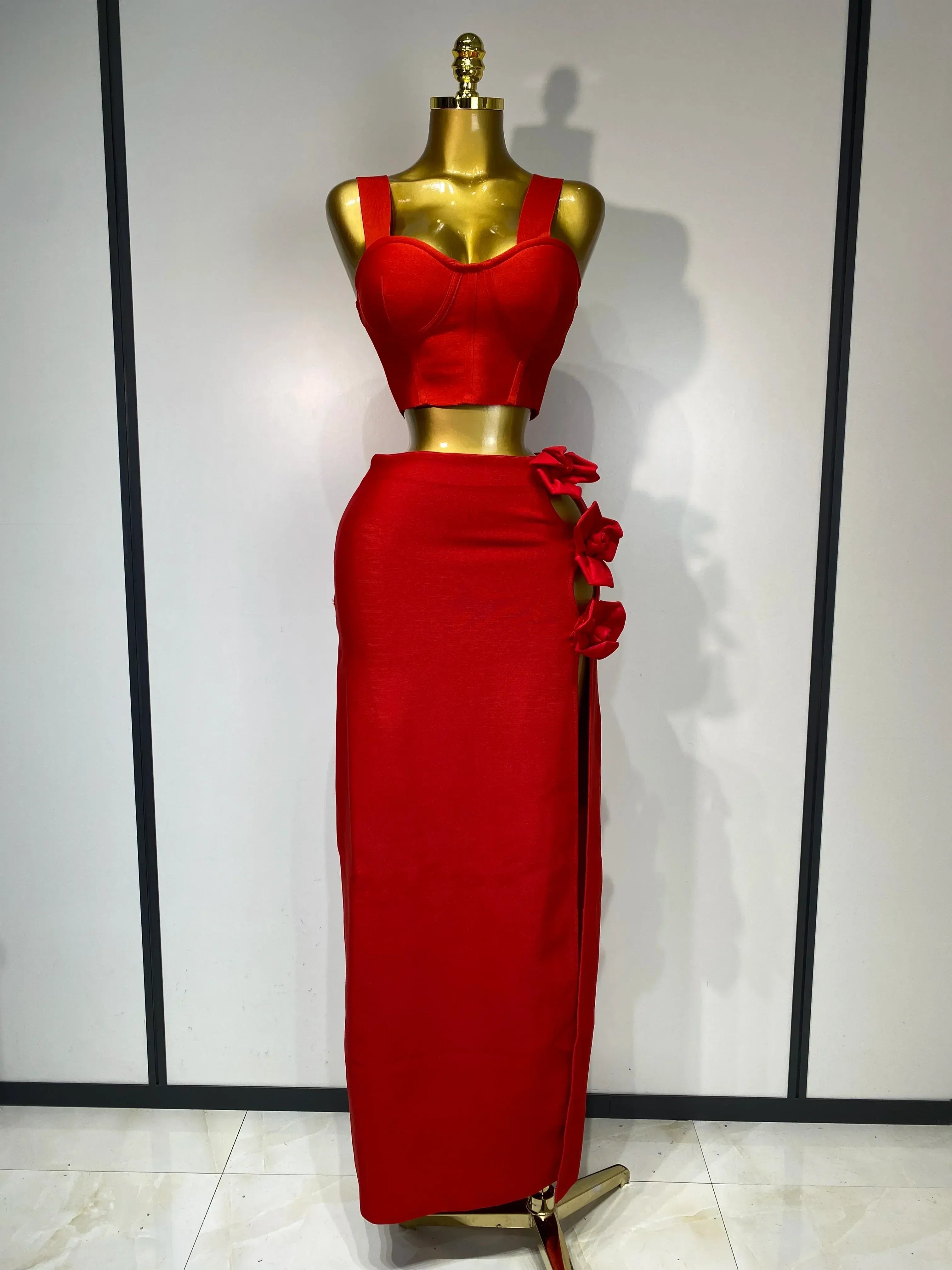 Red Two-Piece Sweetheart Neck Corset 3D Floral Floor-Length Prom Dress