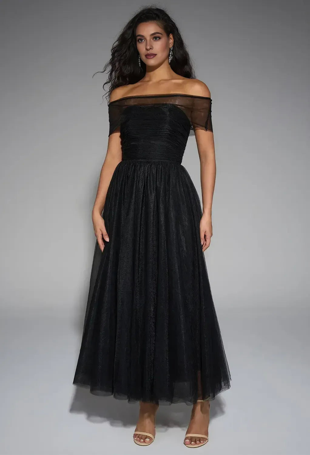 Sophisticated Graceful Stylish Refined Beautiful Elegant Black Tulle A-Line Sleeveless Prom Dress