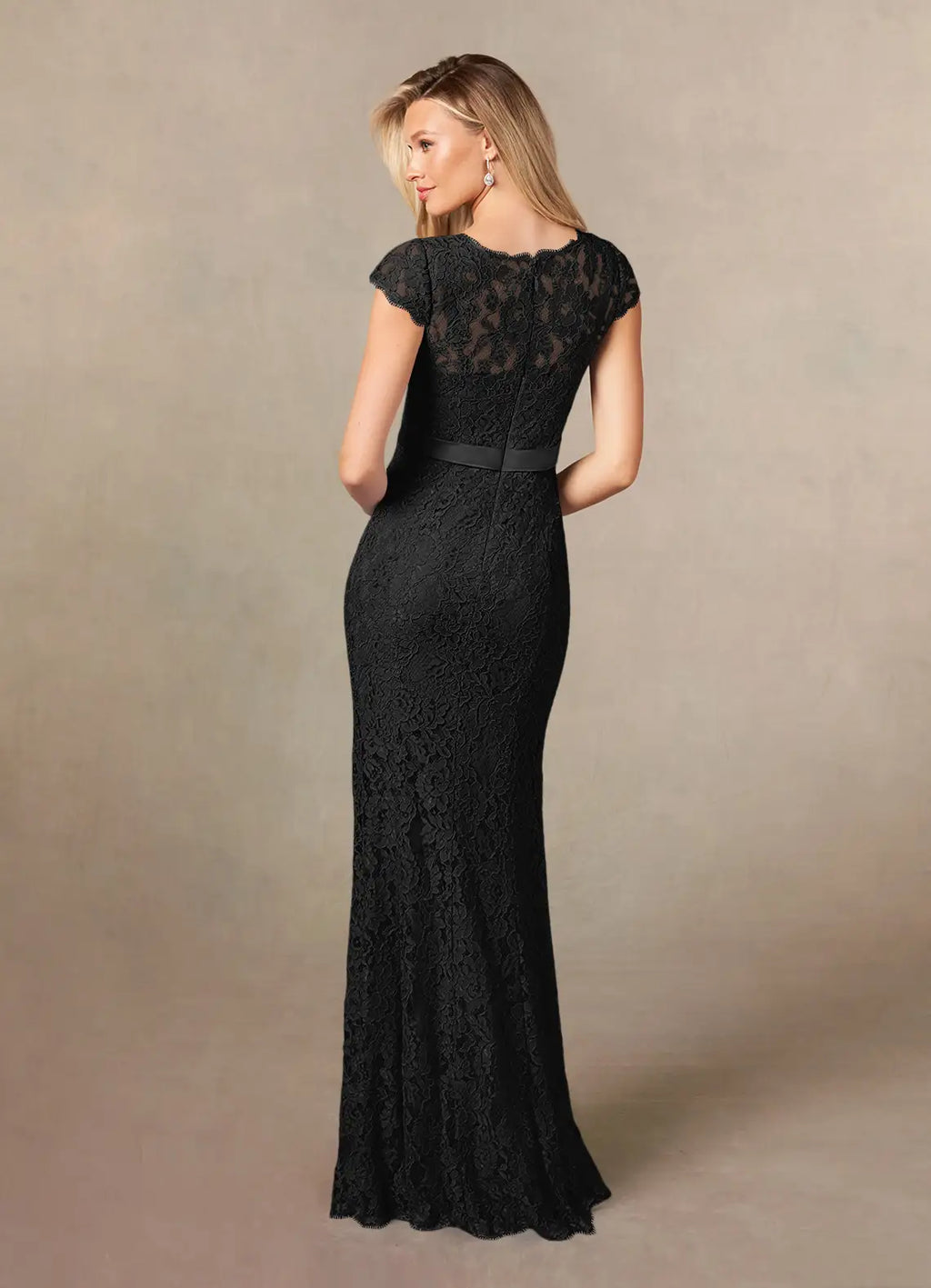 Black Unique Mermaid Mother of the Bride Dresses with V - Neckline Cap Sleeves and Slim Waistband