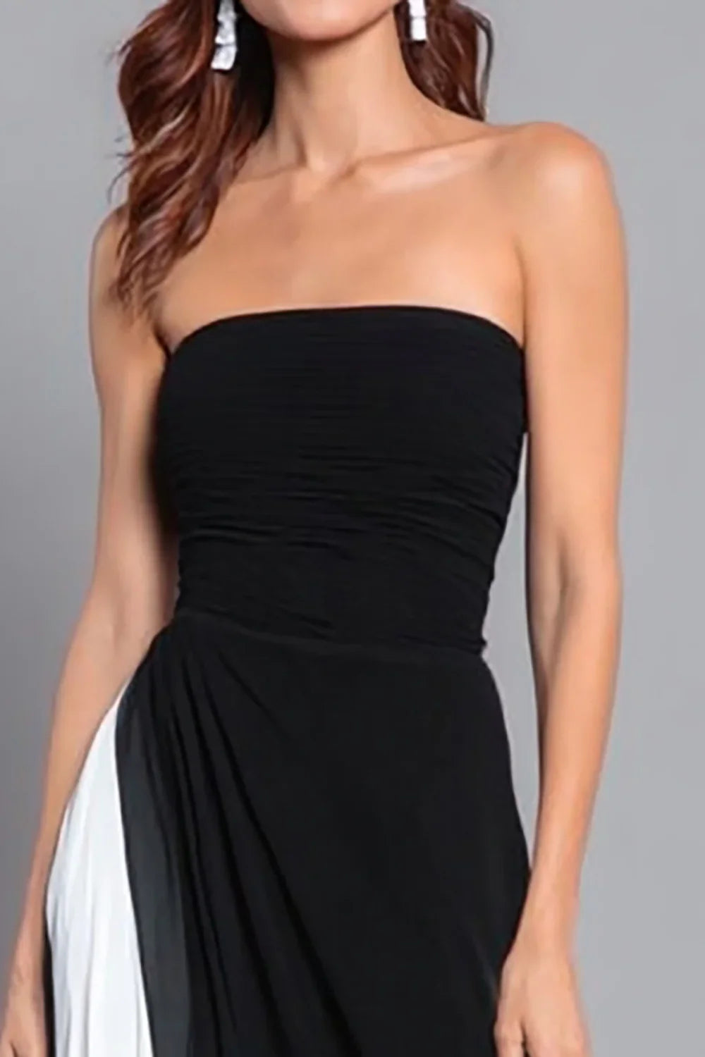 Beautiful Timeless Special Occasion Elegant Silver Lace Sheath Strapless Sleeveless Prom Dress