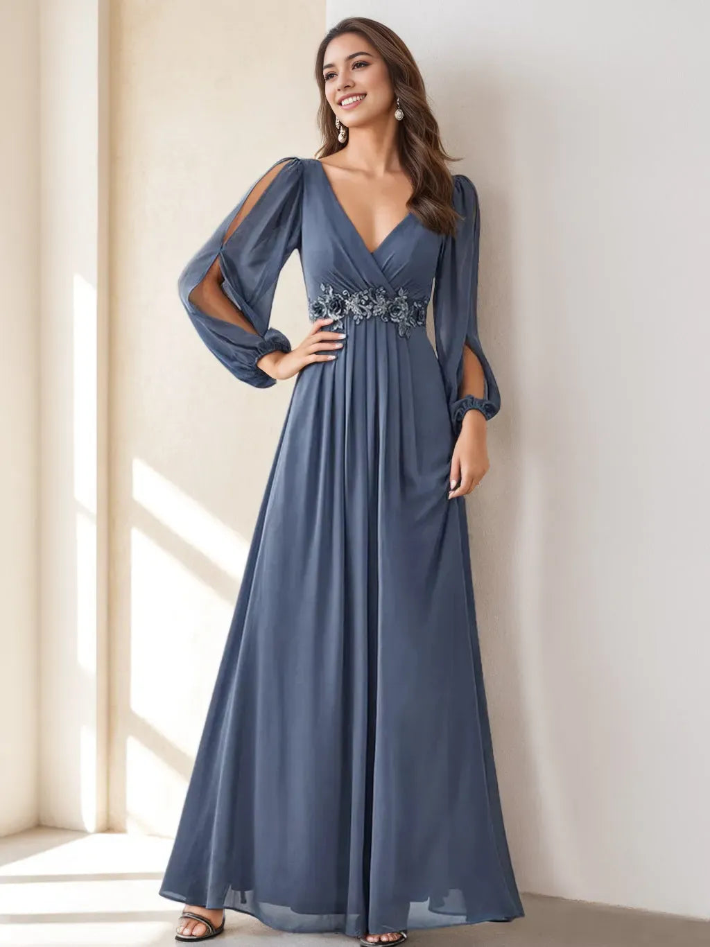 V-Neck Floor Length Elegant Mother of the Bride Dresses With Embroidery